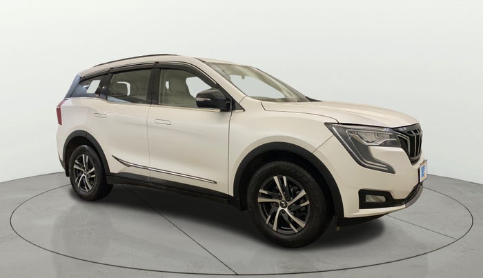 2022 Mahindra XUV700 AX 5 P MT 5 STR, Petrol, Manual, 52,998 km, SRP