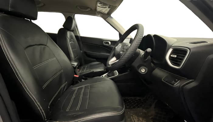 2021 Hyundai VENUE S 1.2, Petrol, Manual, 57,276 km, Right Side Front Door Cabin