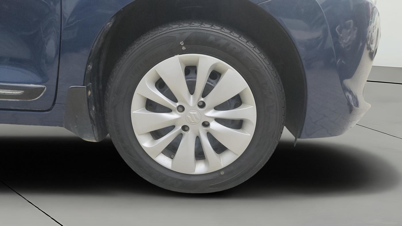 2019 Maruti Baleno DELTA PETROL 1.2, Petrol, Manual, 65,644 km, Right Front Wheel