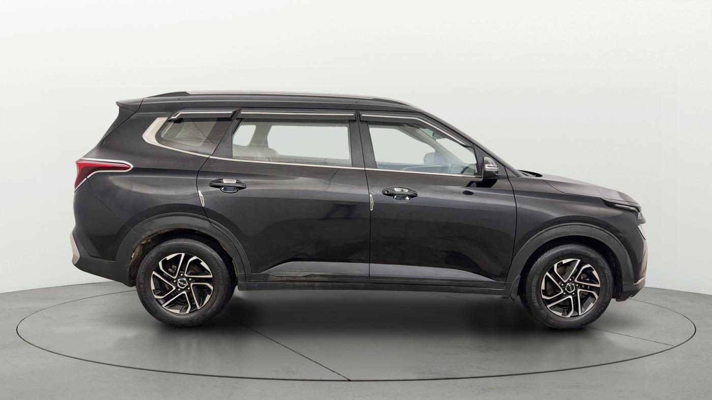 2022 KIA CARENS PRESTIGE PLUS 1.5 DIESEL 7 STR, Diesel, Manual, 95,077 km, Right Side View