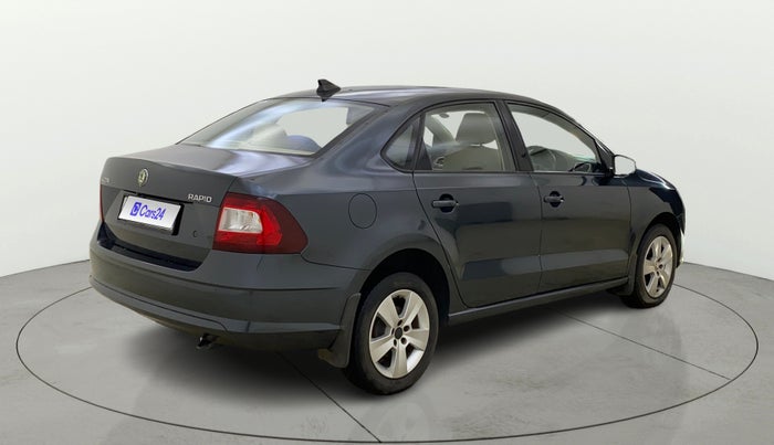 2018 Skoda Rapid AMBITION 1.6 MPI MT, Petrol, Manual, 28,306 km, Right Back Diagonal