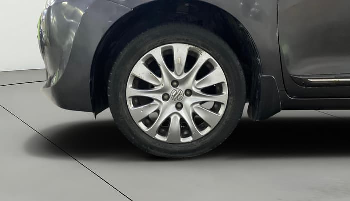 2017 Maruti Baleno ZETA DIESEL 1.3, Diesel, Manual, 98,236 km, Left Front Wheel