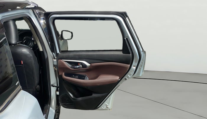 2024 Maruti Grand Vitara SIGMA SMART HYBRID, Petrol, Manual, 18,449 km, RHS Rear Door