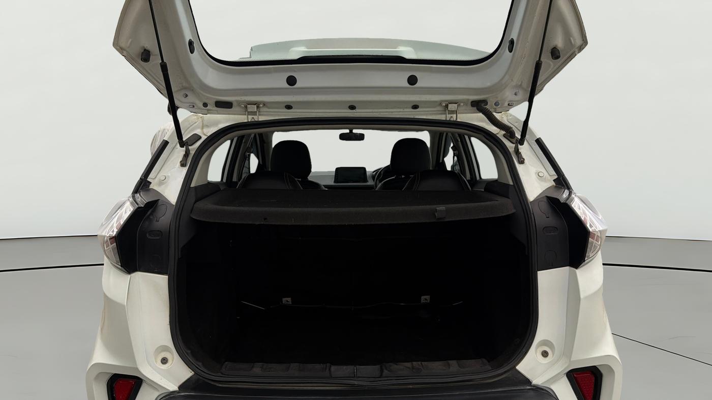 2023 Tata NEXON XE PETROL, Petrol, Manual, 25,429 km, Boot Open Zoomed View