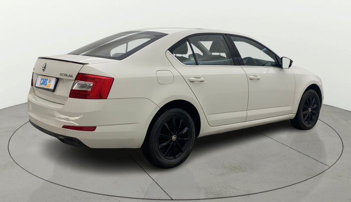 2015 Skoda Octavia ELEGANCE 1.8 TSI AT, Petrol, Automatic, 77,584 km, Right Back Diagonal