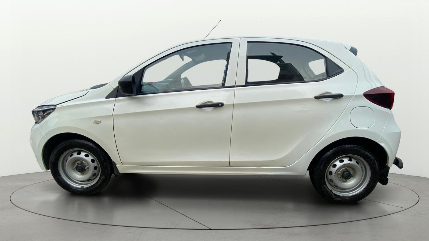 2021 Tata Tiago XE PETROL, Petrol, Manual, 45,557 km, Left Side