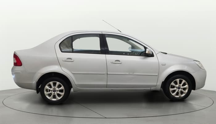 2013 Ford Classic 1.6 DURATEC TITANIUM, Petrol, Manual, 74,249 km, Right Side View
