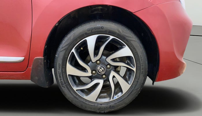 2020 Toyota Glanza V, CNG, Manual, 57,628 km, Right Front Wheel
