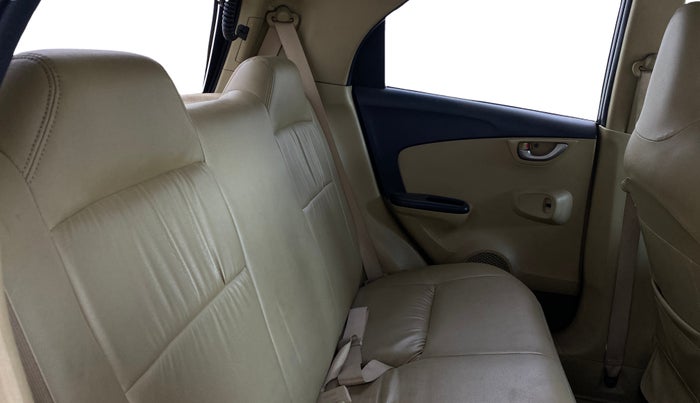 2014 Honda Brio VX MT, Petrol, Manual, 45,927 km, Right Side Rear Door Cabin