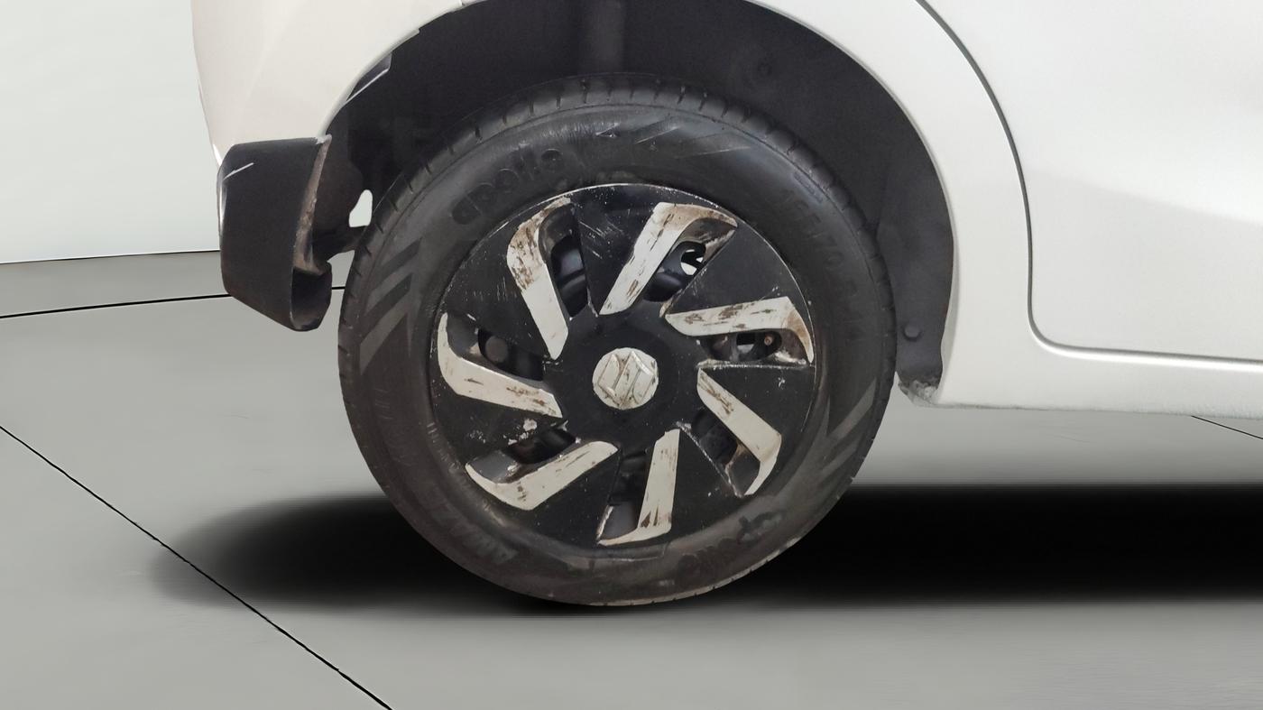 2017 Maruti Celerio VXI, Petrol, Manual, 35,655 km, Right Rear Wheel