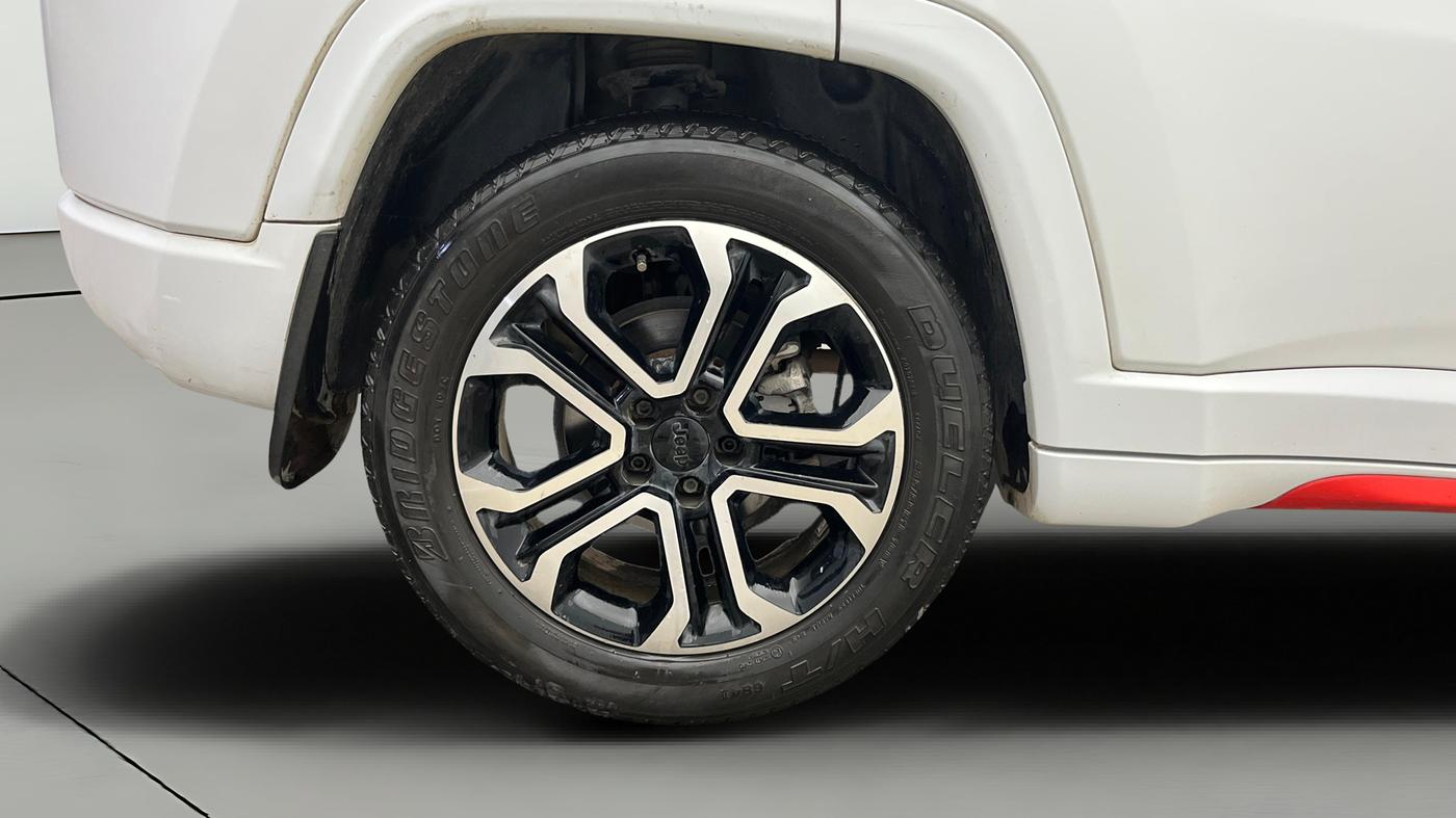 2021 Jeep Compass MODEL S (O) 1.4 PETROL DCT, Petrol, Automatic, 94,370 km, Right Rear Wheel