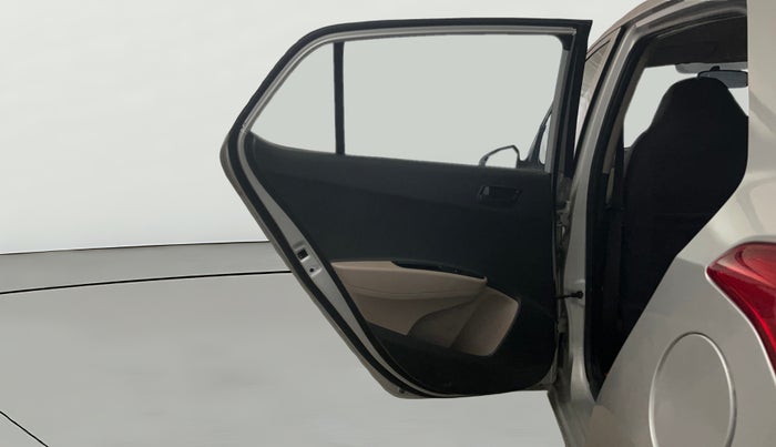 2018 Hyundai Grand i10 MAGNA 1.2 KAPPA VTVT, Petrol, Manual, 27,411 km, LHS Rear Door