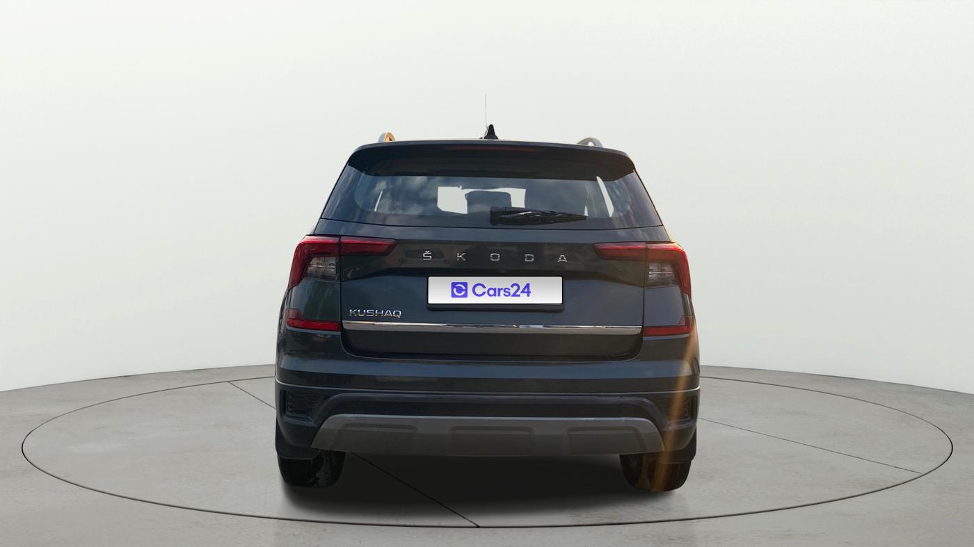 2021 Skoda KUSHAQ STYLE 1.0L TSI MT, Petrol, Manual, 1,20,763 km, Back/Rear
