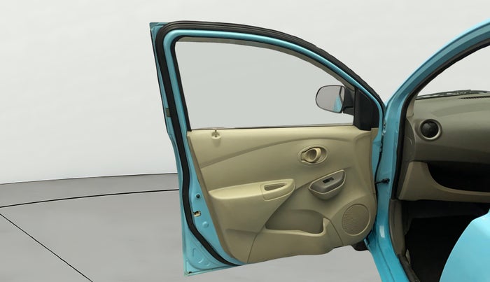 2014 Datsun Go T, Petrol, Manual, 74,445 km, LHS Front Door