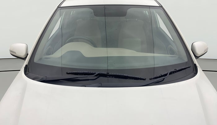 2018 Hyundai Elite i20 ASTA 1.2 (O), Petrol, Manual, 60,857 km, Front Windshield