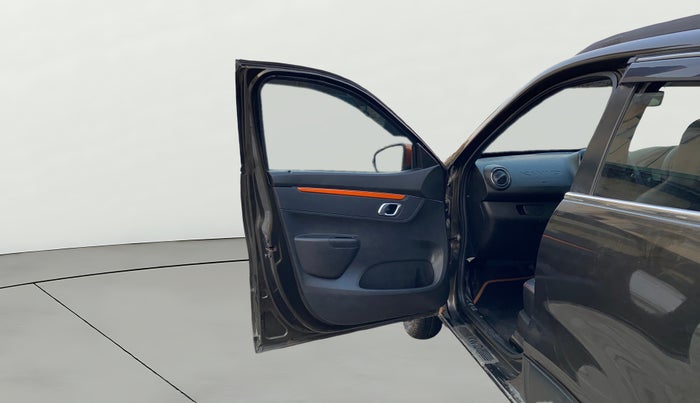 2021 Renault Kwid CLIMBER 1.0 AMT (O), Petrol, Automatic, 20,408 km, LHS Front Door