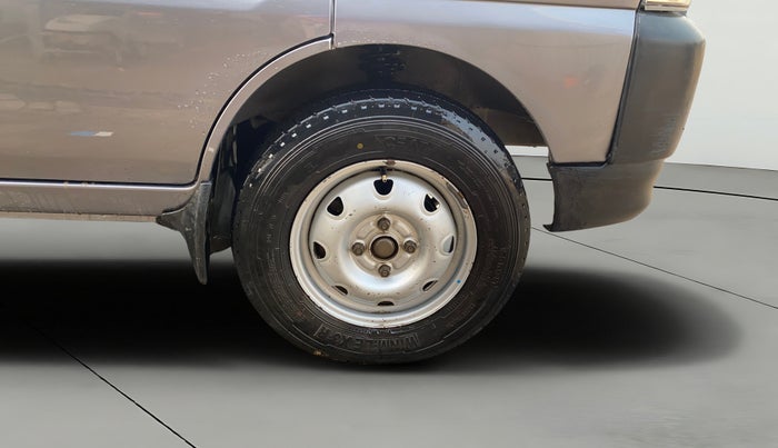 2020 Maruti Eeco 5 STR WITH A/C+HTR, Petrol, Manual, 65,614 km, Right Front Wheel