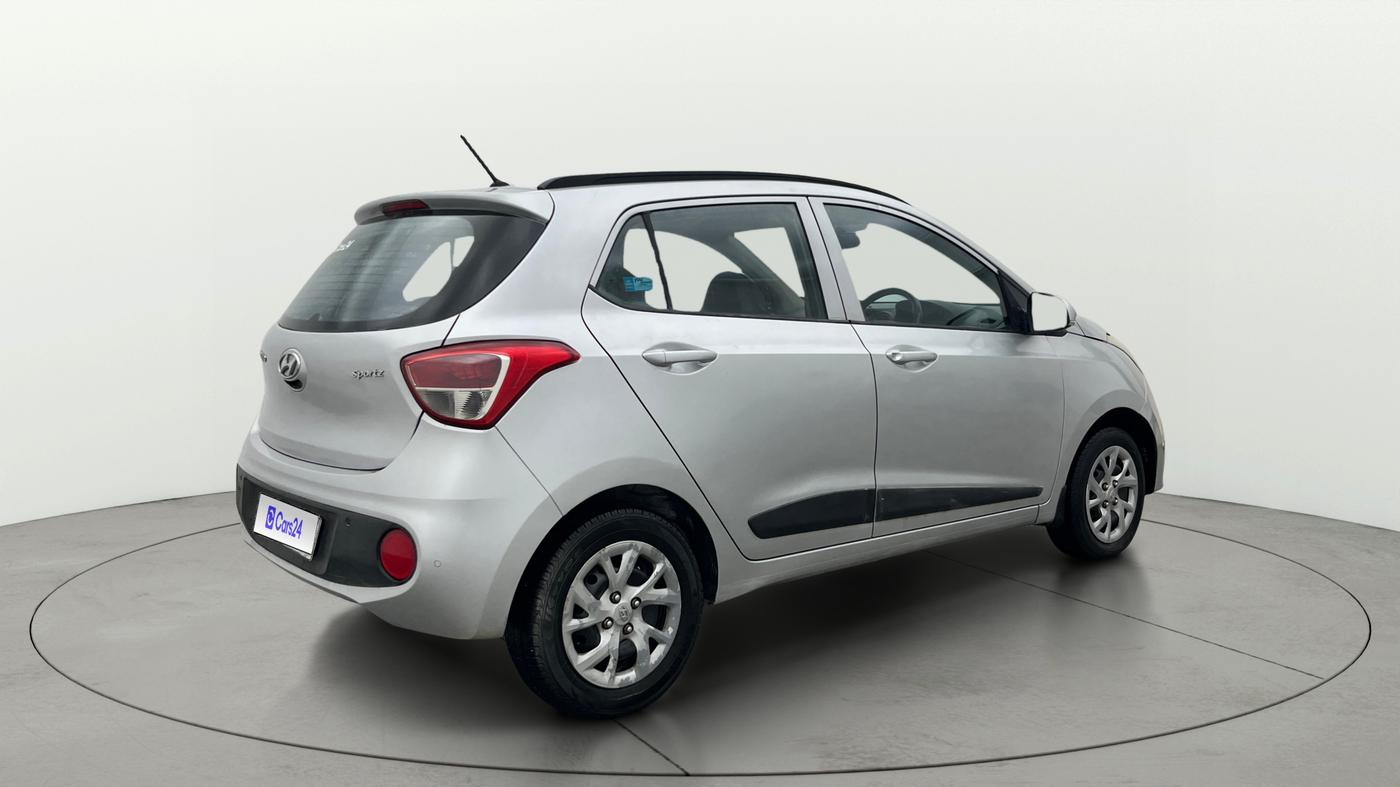 2018 Hyundai Grand i10 SPORTZ 1.2 KAPPA VTVT, Petrol, Manual, 71,176 km, Right Back Diagonal