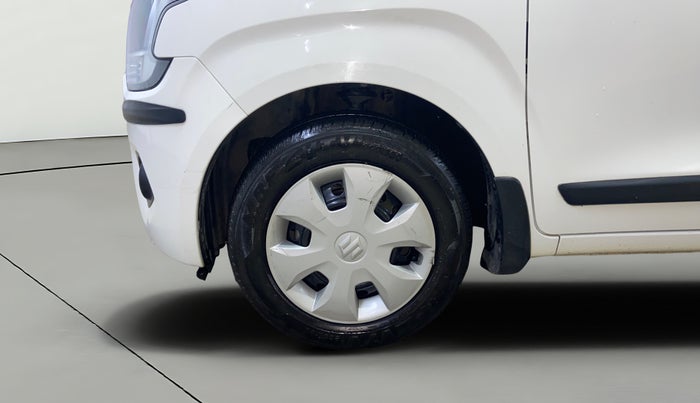 2024 Maruti New Wagon-R VXI CNG 1.0, CNG, Manual, 31,650 km, Left Front Wheel