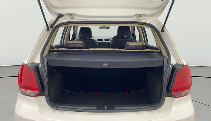 2016 Volkswagen Polo HIGHLINE1.2L, Petrol, Manual, 49,456 km, Boot Open Zoomed View