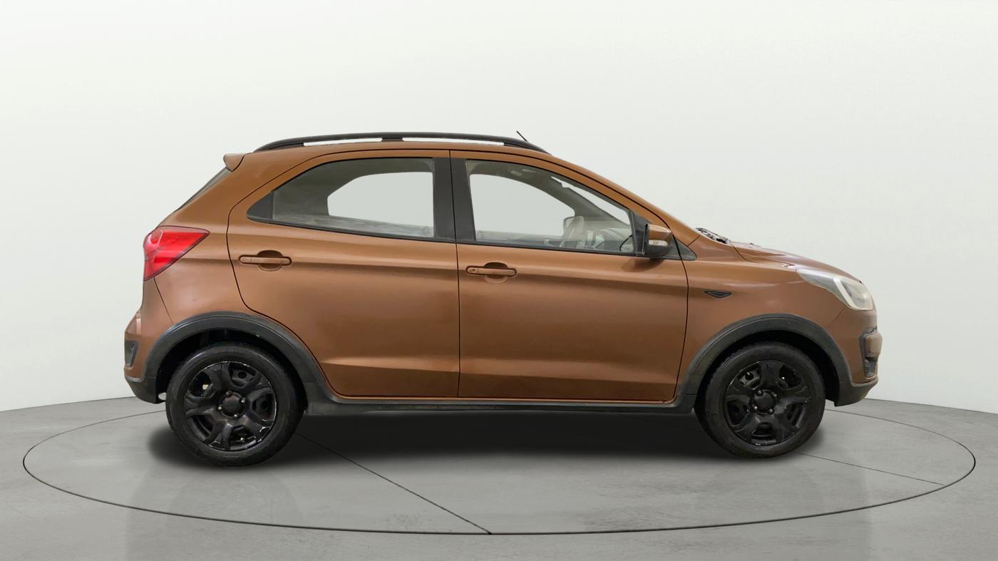 2018 Ford FREESTYLE TREND PLUS 1.2 PETROL, Petrol, Manual, 69,793 km, Right Side View