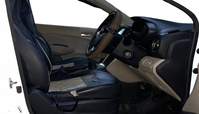 2019 Hyundai NEW SANTRO SPORTZ MT, Petrol, Manual, 46,234 km, Right Side Front Door Cabin