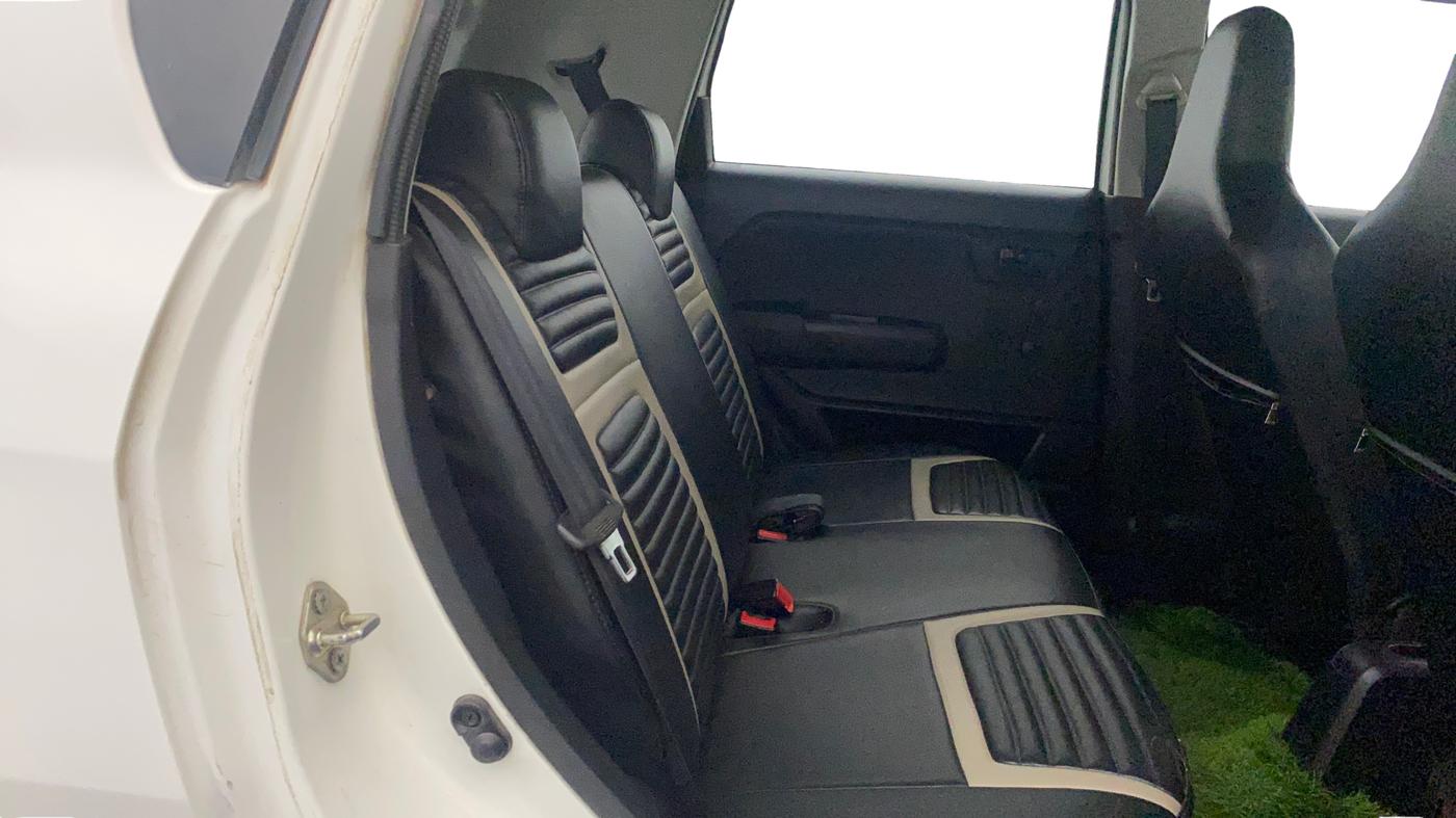 2019 Maruti New Wagon-R LXI 1.0, Petrol, Manual, 69,780 km, Right Side Rear Door Cabin