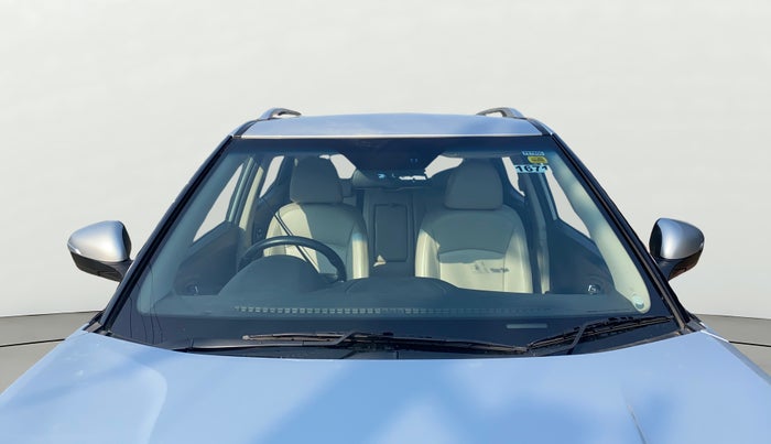 2019 Mahindra XUV300 W8 (O) 1.2 PETROL, Petrol, Manual, 66,047 km, Front Windshield