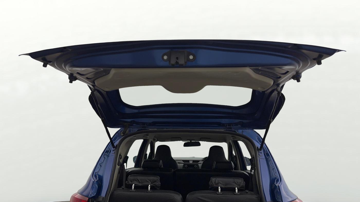 2020 Renault TRIBER RXL MT, Petrol, Manual, 49,726 km, Boot Door Open