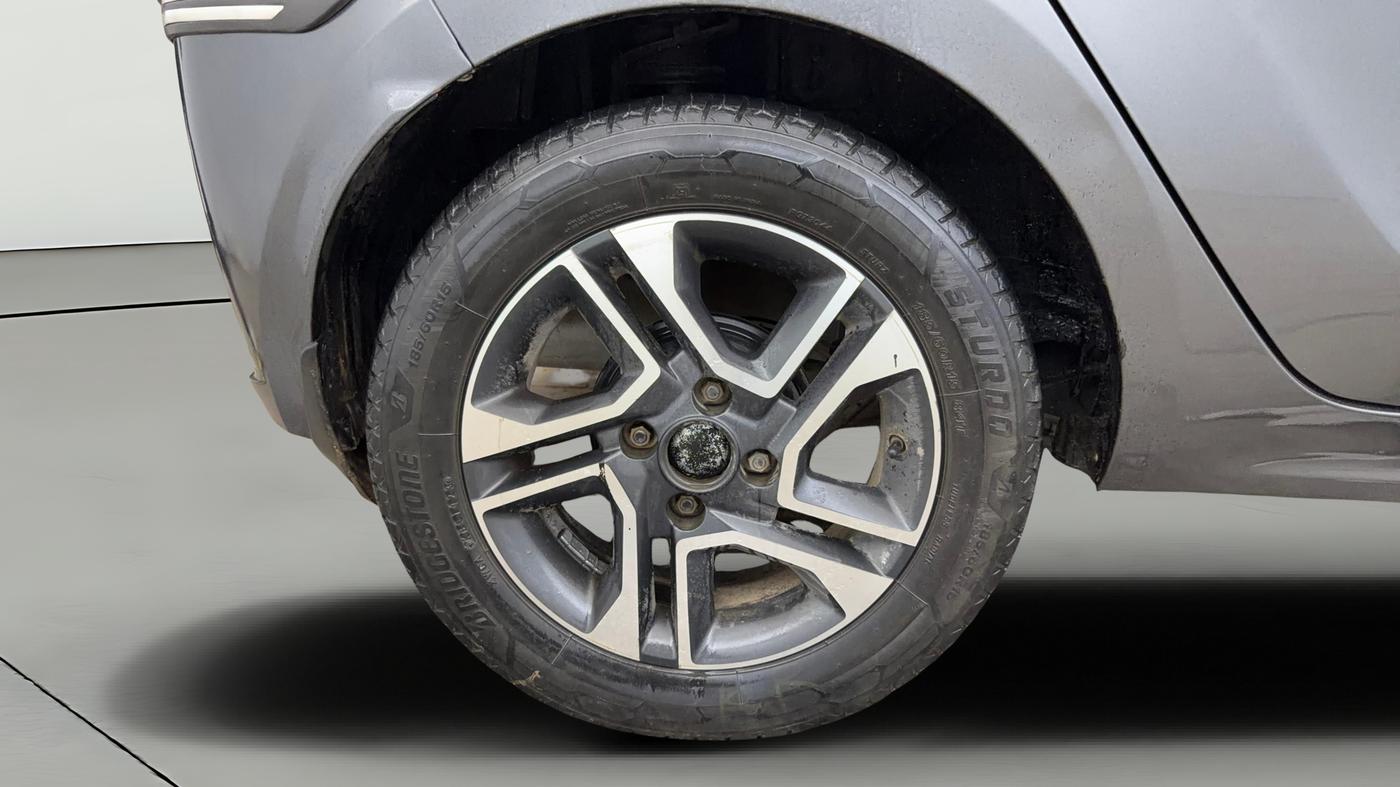 2020 Tata Tiago XZA PLUS PETROL, Petrol, Automatic, 47,137 km, Right Rear Wheel