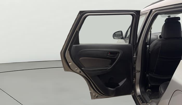 2021 Toyota URBAN CRUISER MID GRADE AT, Petrol, Automatic, 1,02,809 km, LHS Rear Door