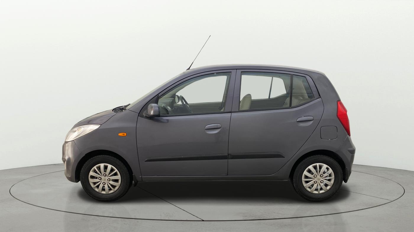 2016 Hyundai i10 SPORTZ 1.1, Petrol, Manual, 75,834 km, Left Side