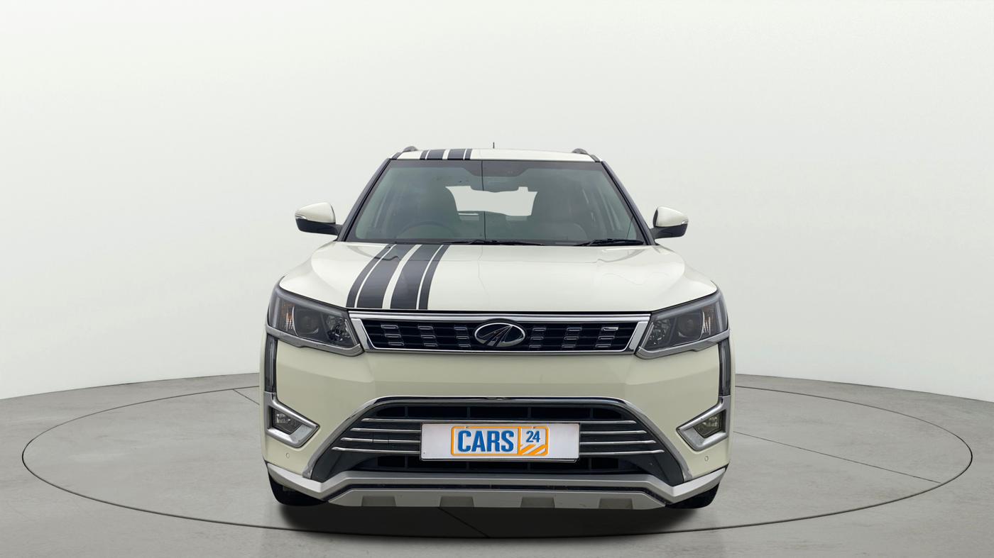 2020 Mahindra XUV300 W8 (O) 1.2 PETROL, Petrol, Manual, 34,817 km, Front