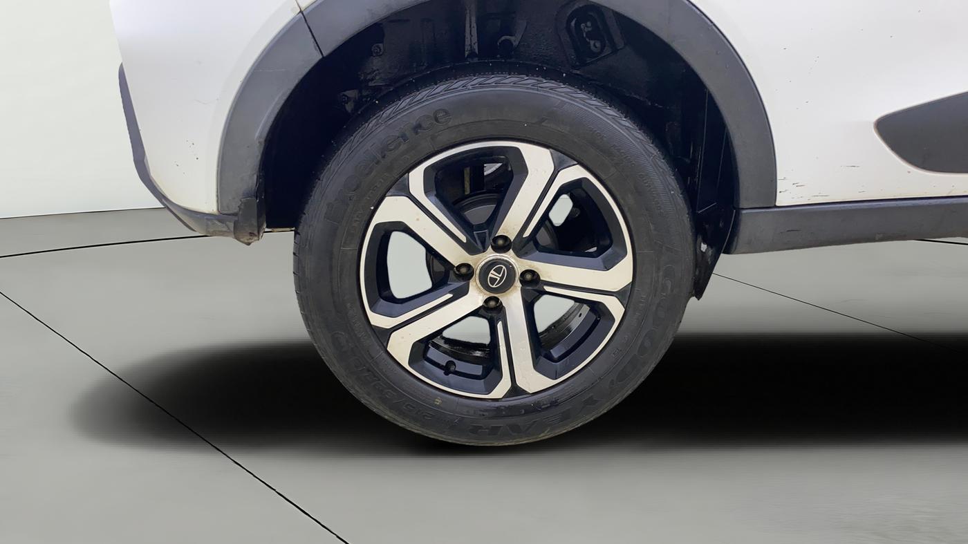2021 Tata NEXON XZ PLUS PETROL, Petrol, Manual, 65,887 km, Right Rear Wheel