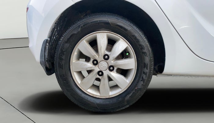 2013 Hyundai i20 SPORTZ 1.2, Petrol, Manual, 1,08,458 km, Right Rear Wheel