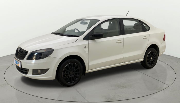 2015 Skoda Rapid 1.5 TDI CR ELEGANCE AT, Diesel, Automatic, 38,260 km, Left Front Diagonal
