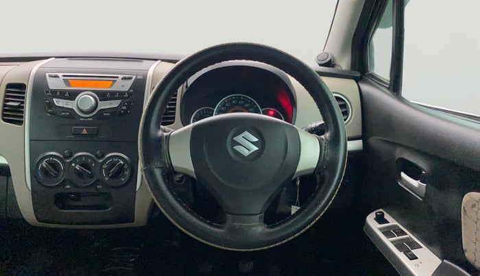 2015 Maruti Wagon R 1.0 VXI, Petrol, Manual, 32,524 km, Steering Wheel Close Up