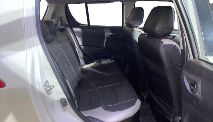 2015 Maruti Swift VXI, Petrol, Manual, 33,785 km, Right Side Rear Door Cabin