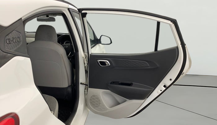 2020 Hyundai GRAND I10 NIOS SPORTZ AMT 1.2 KAPPA VTVT, Petrol, Automatic, 52,687 km, RHS Rear Door