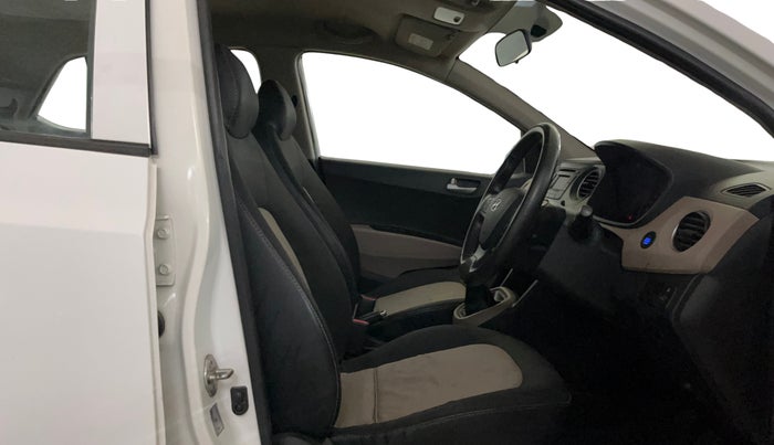 2014 Hyundai Grand i10 ASTA (O) 1.2 KAPPA VTVT, Petrol, Manual, 37,807 km, Right Side Front Door Cabin