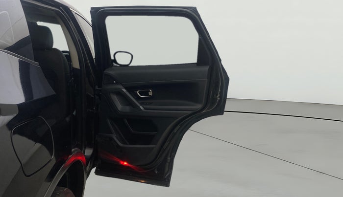 2020 Tata Harrier XZA PLUS 2.0L DARK EDITION, Diesel, Automatic, 1,15,220 km, RHS Rear Door