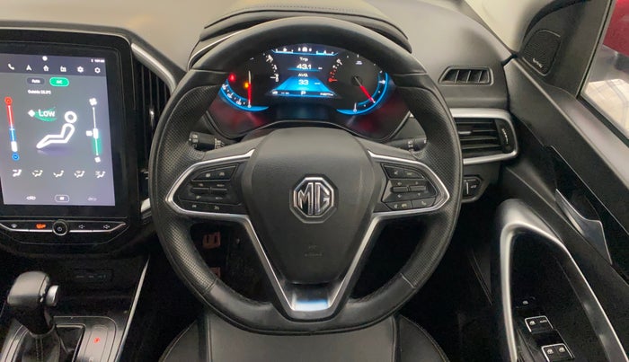 2020 MG HECTOR SHARP 1.5 DCT PETROL, Petrol, Automatic, 74,712 km, Steering Wheel Close Up