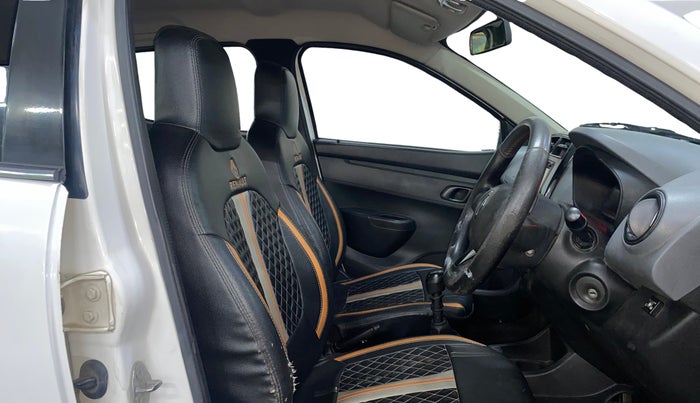 2018 Renault Kwid RXT 1.0 (O), CNG, Manual, 67,703 km, Right Side Front Door Cabin