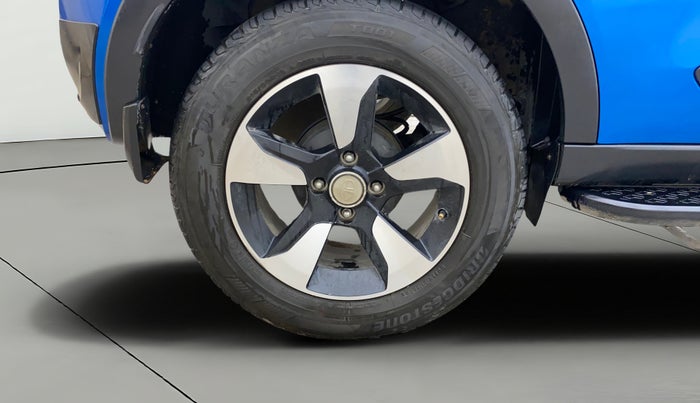 2018 Tata NEXON XZA PLUS PETROL DUAL TONE, Petrol, Automatic, 22,909 km, Right Rear Wheel
