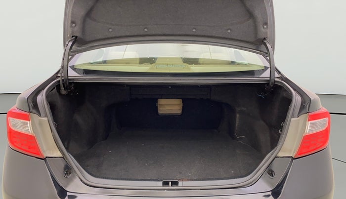 2012 Toyota Camry 2.5L AT, Petrol, Automatic, 1,07,423 km, Boot Open Zoomed View