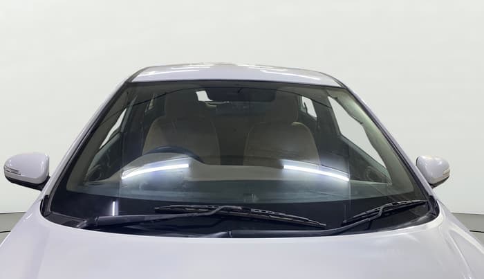 2019 Hyundai Elite i20 SPORTZ PLUS 1.2, Petrol, Manual, 1,35,371 km, Front Windshield