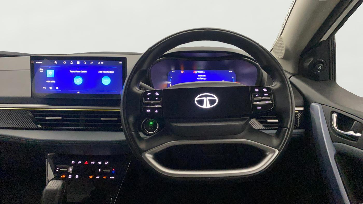 2025 Tata Curvv Creative Plus S 1.2 Petrol 6MT, Petrol, Manual, 15,090 km, Steering Wheel Close Up
