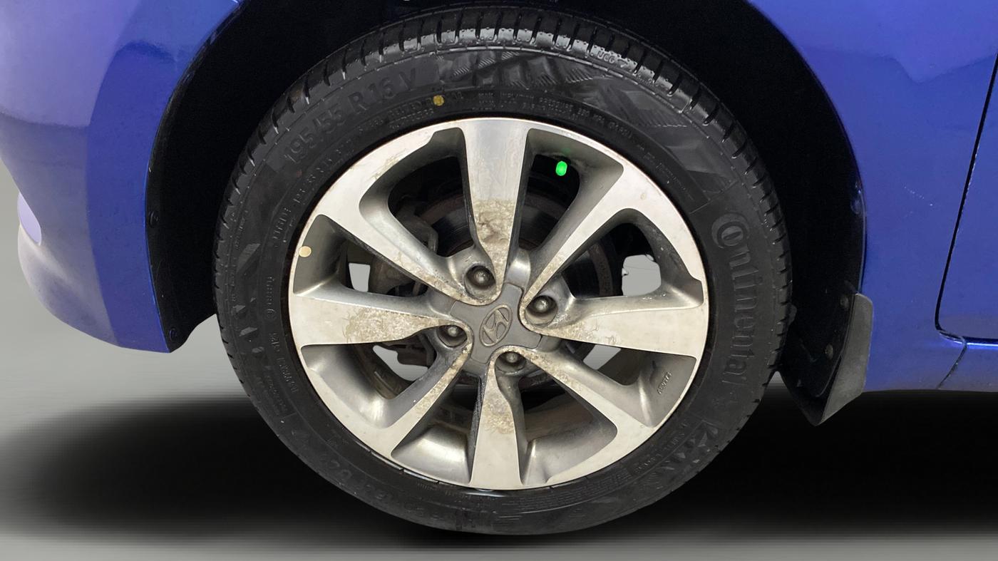 2015 Hyundai Elite i20 ASTA 1.2 (O), Petrol, Manual, 62,973 km, Left Front Wheel