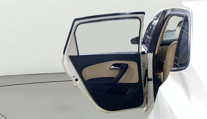 2016 Volkswagen Polo HIGHLINE1.2L, Petrol, Manual, 33,574 km, LHS Rear Door