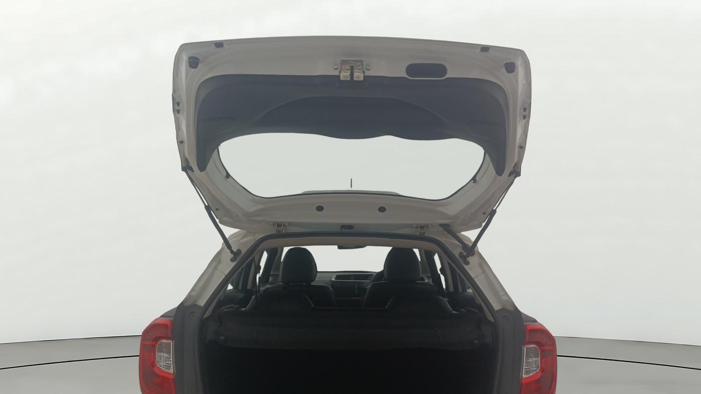 2018 Honda WR-V 1.2L I-VTEC VX MT, Petrol, Manual, 25,617 km, Boot Door Open